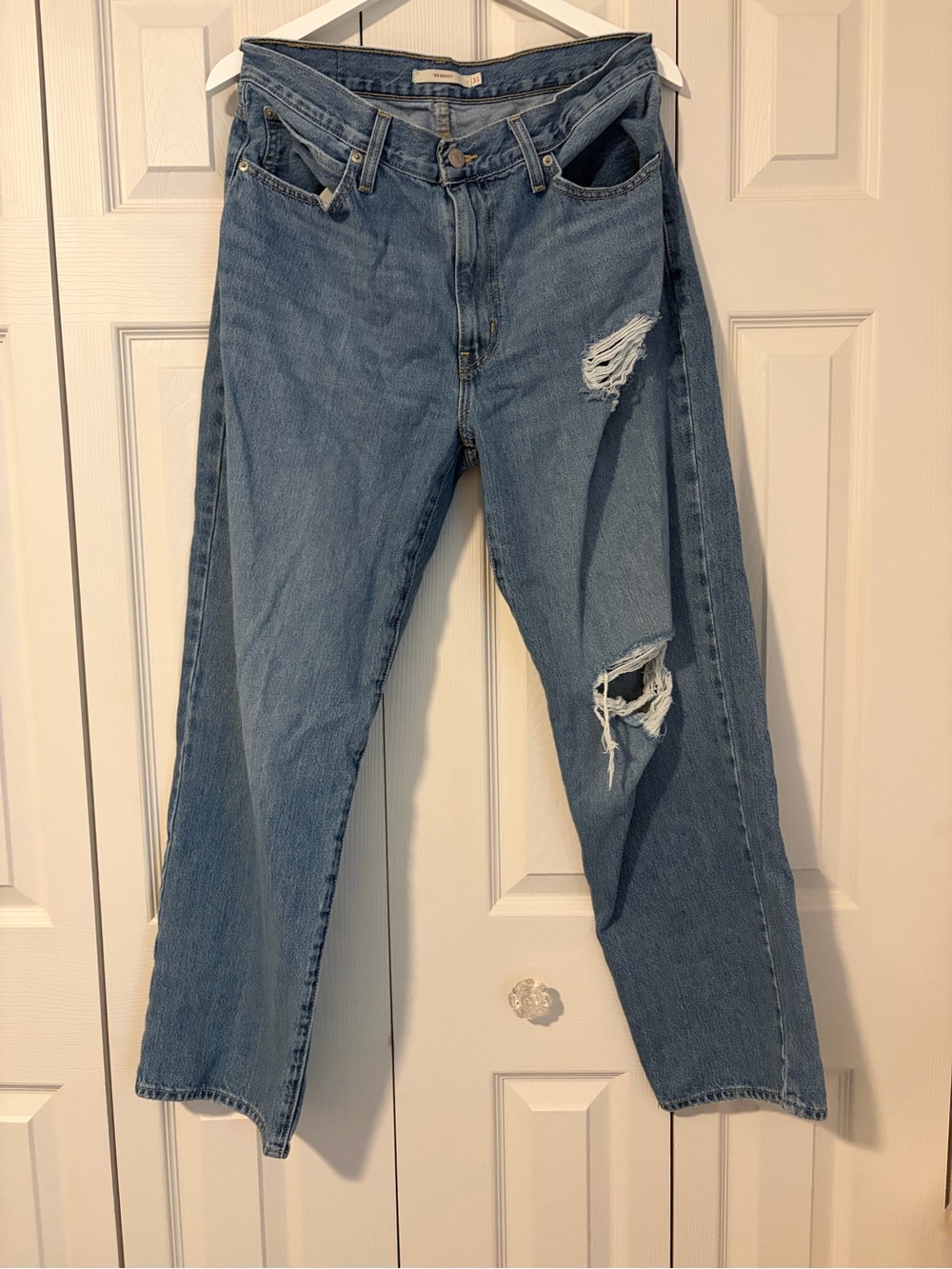 Levi Strauss 94’ Baggy denim blue jeans  Sz 31 Distressed back to school rodeo